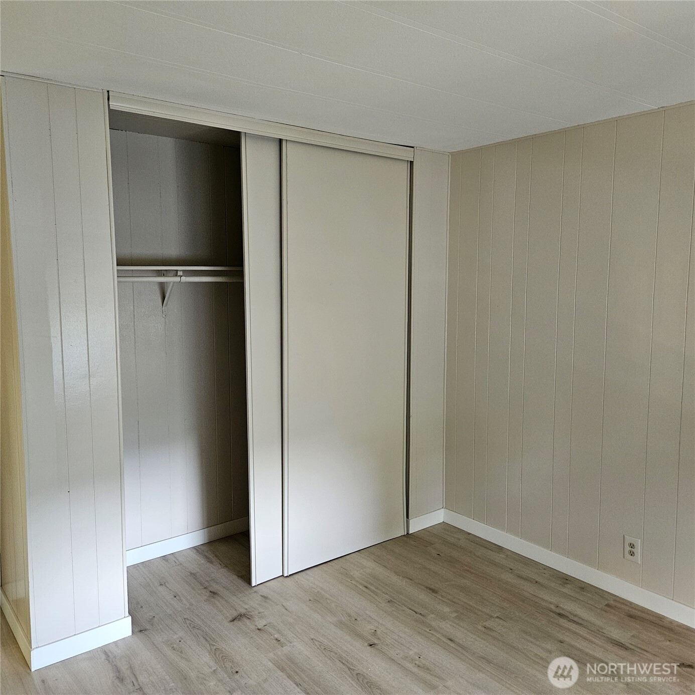 7031 NE 175th Street Unit: 20