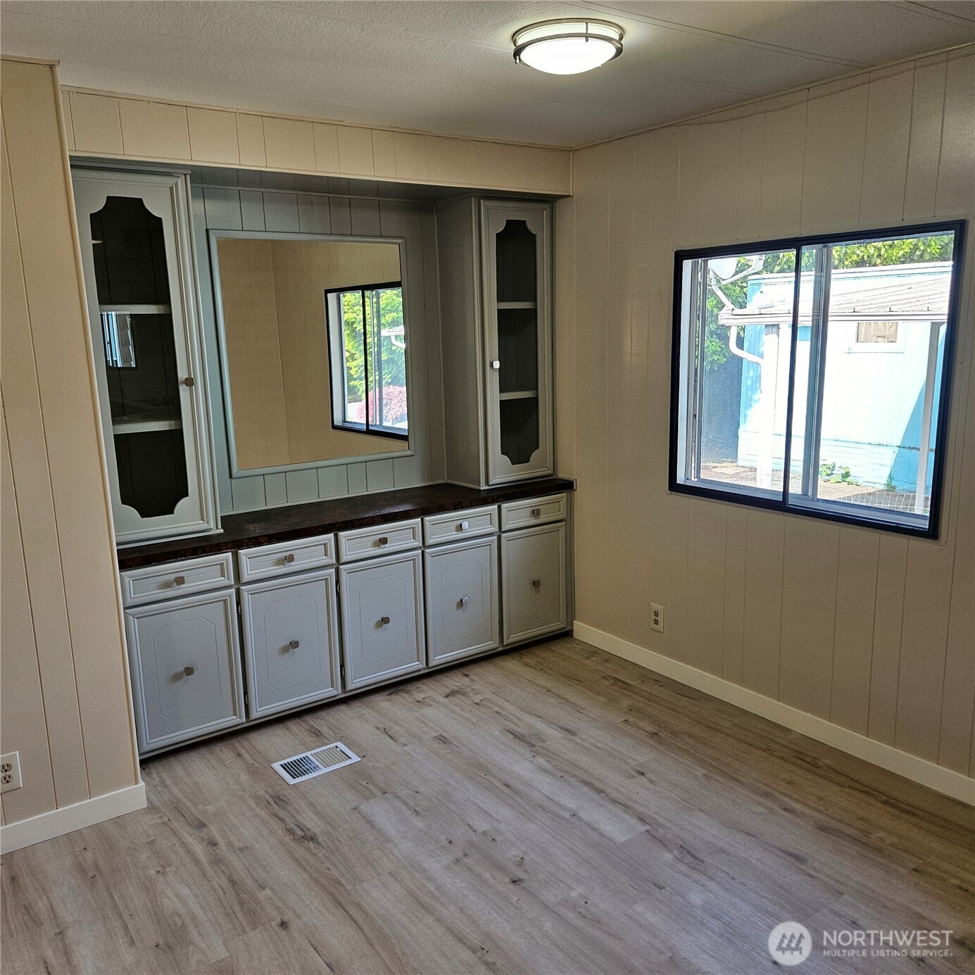 7031 NE 175th Street Unit: 20