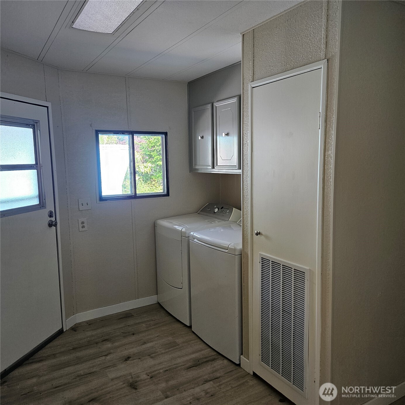 7031 NE 175th Street Unit: 20