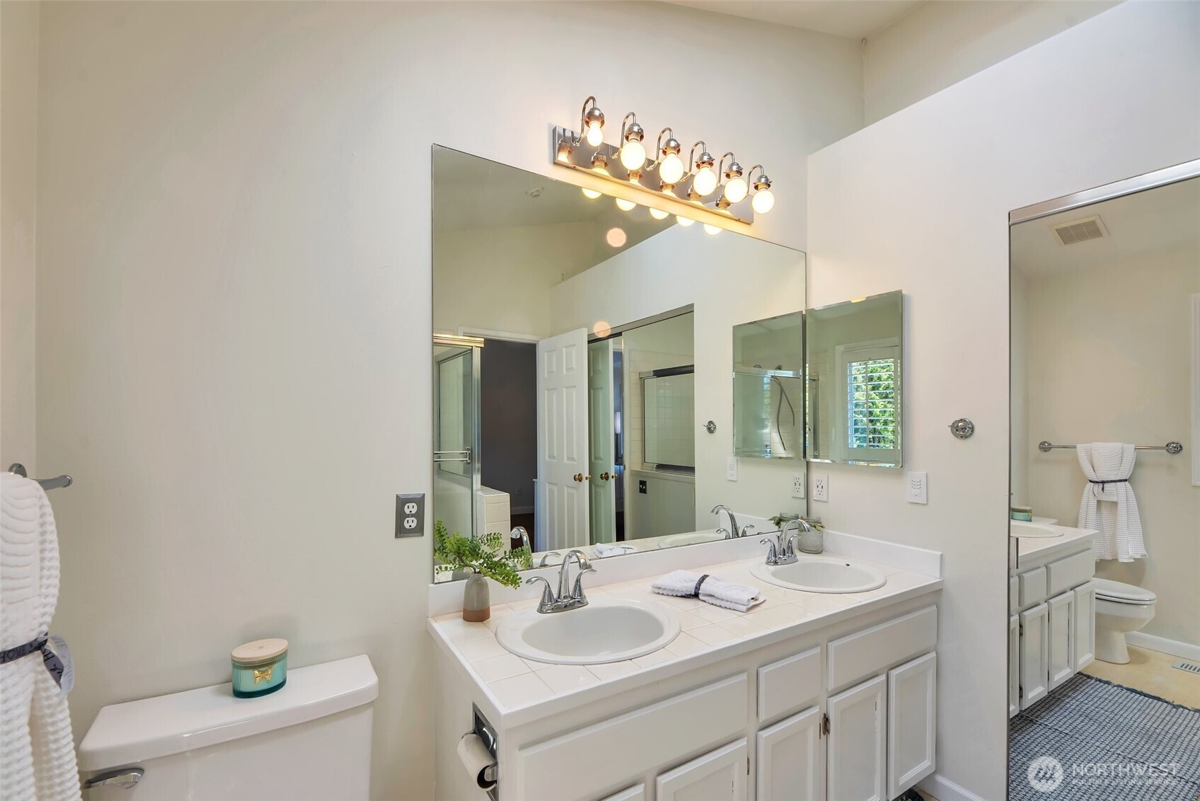 3521 255th Lane SE Unit: 18