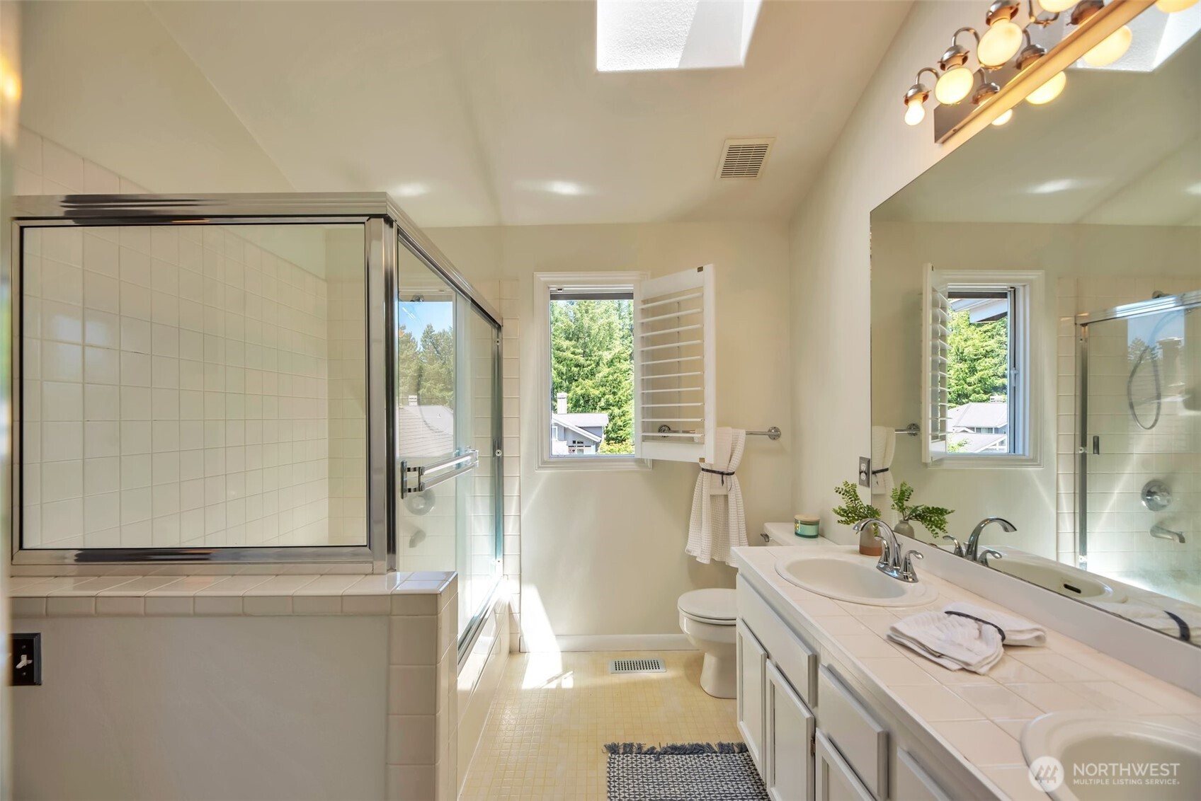 3521 255th Lane SE Unit: 18