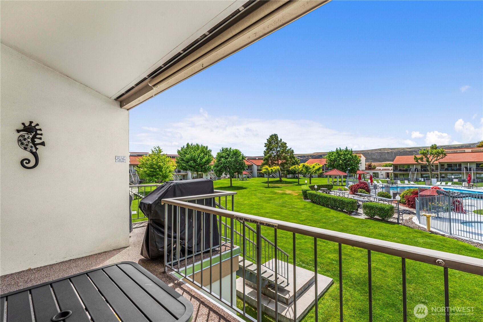 8903 Crescent Bar Road NW Unit: 18