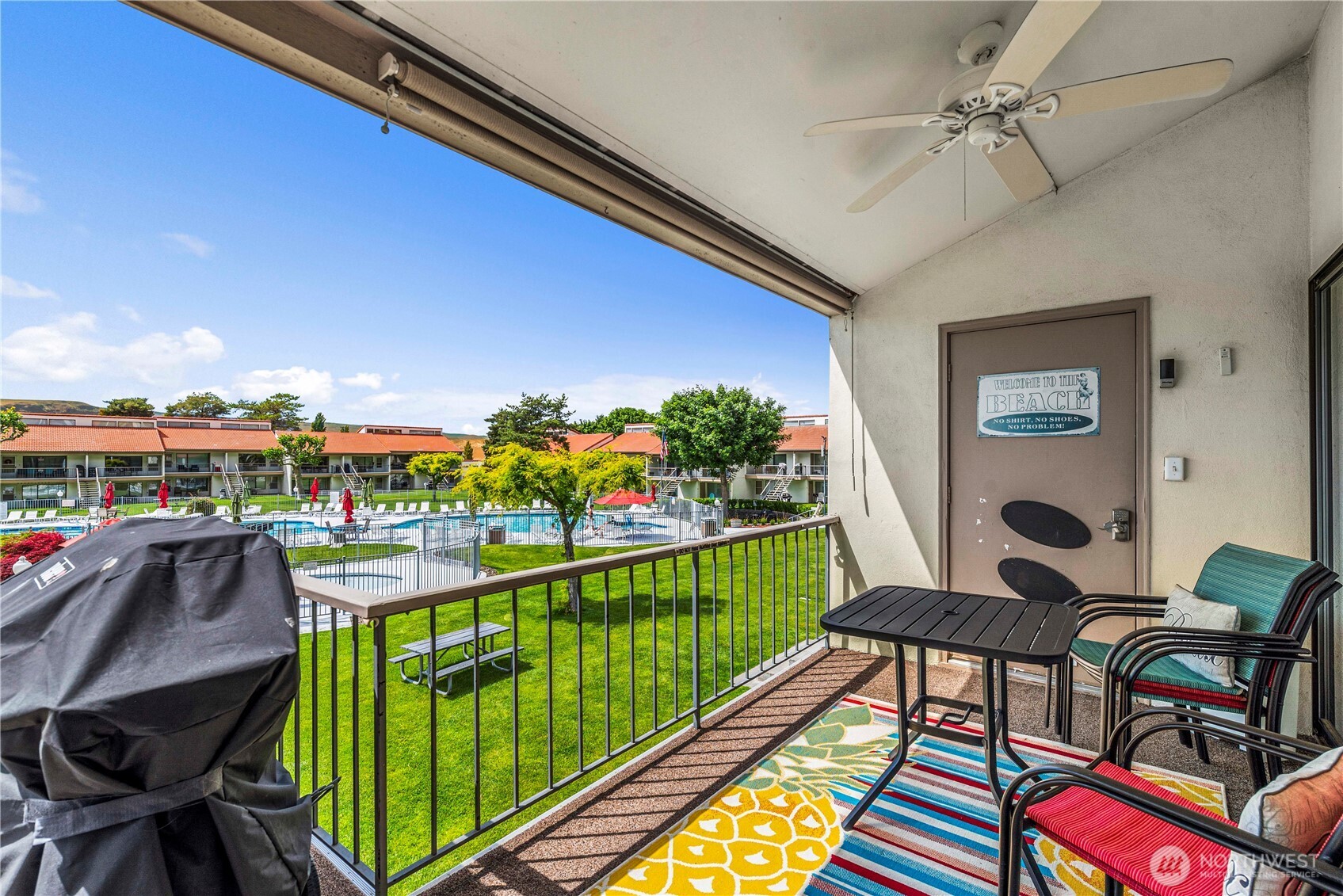 8903 Crescent Bar Road NW Unit: 18