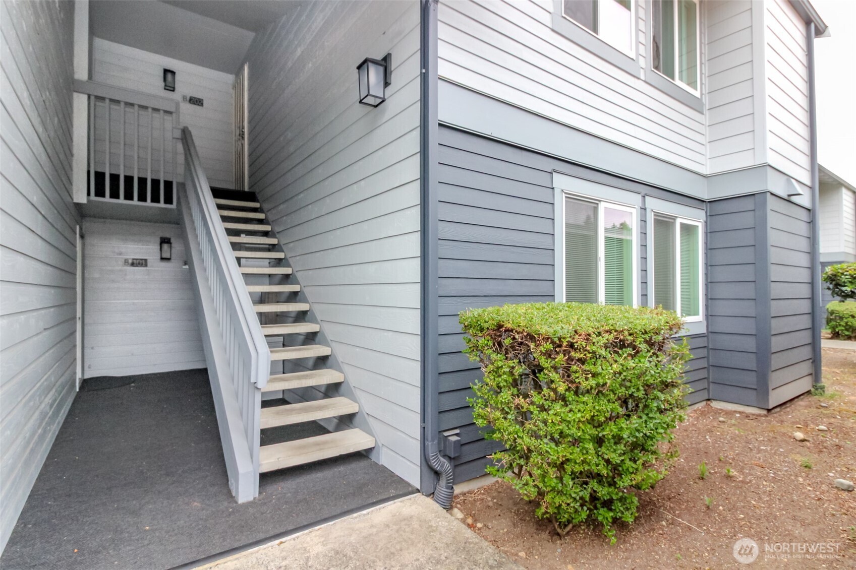25735 115th Avenue SE Unit: B102