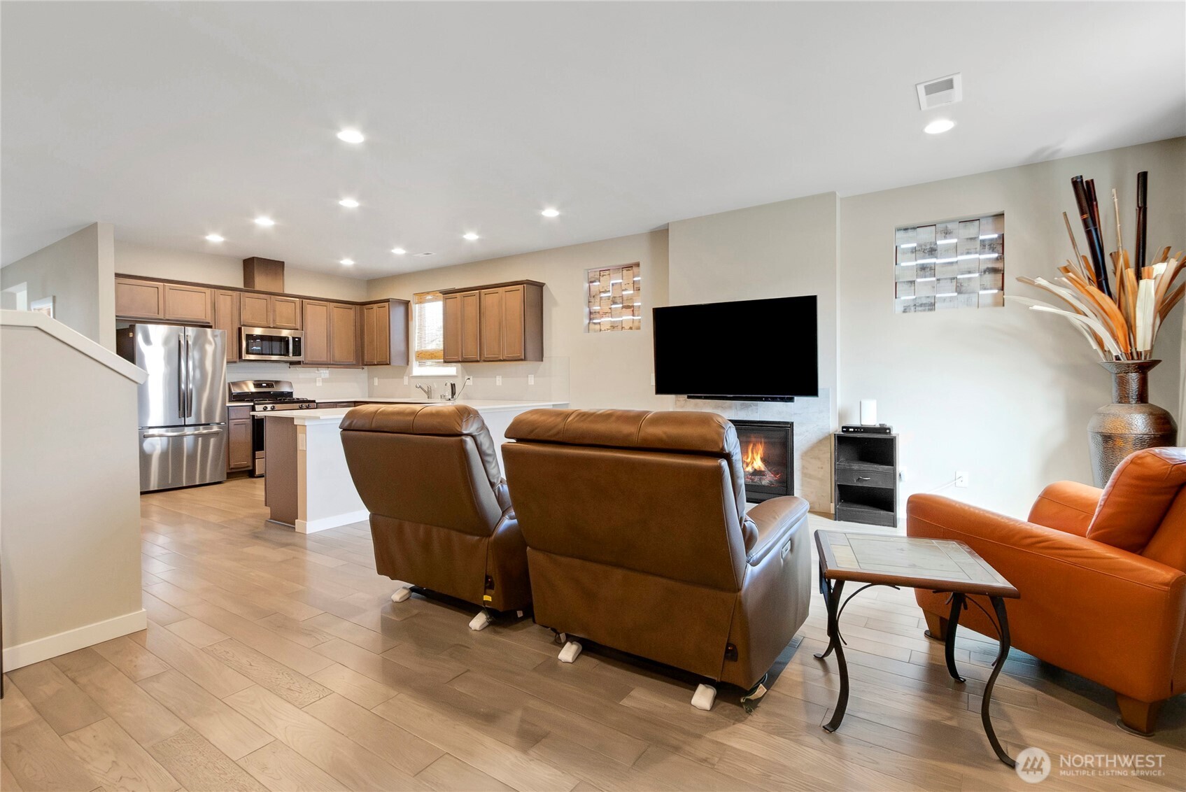1447 E 48th Street