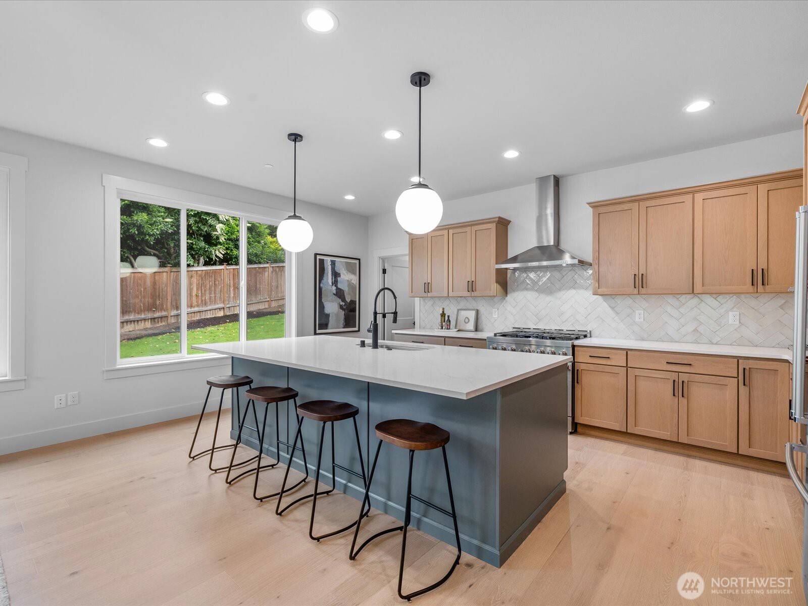 15820 Juanita Drive NE