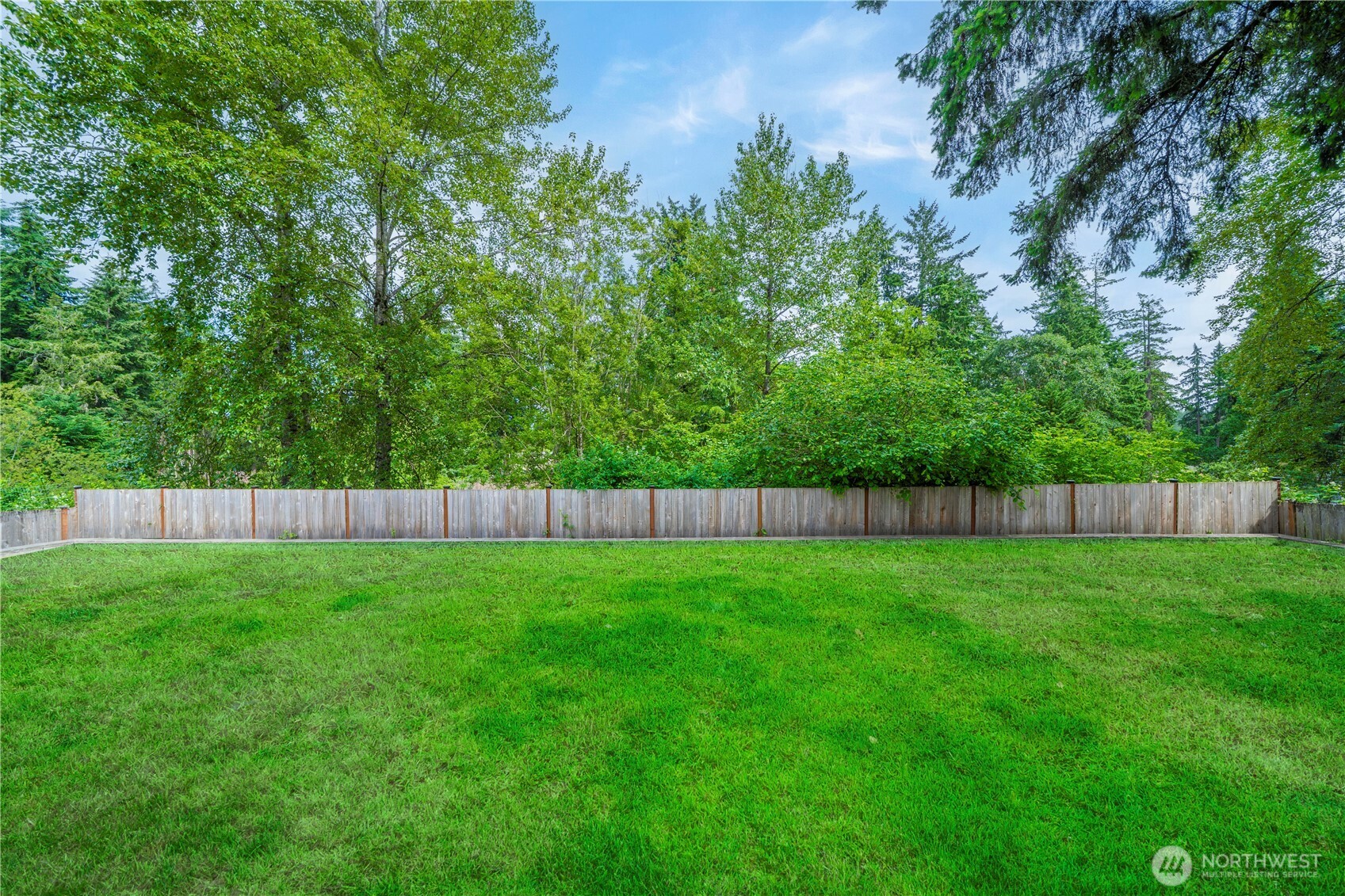 12415 Edgemere Drive SW