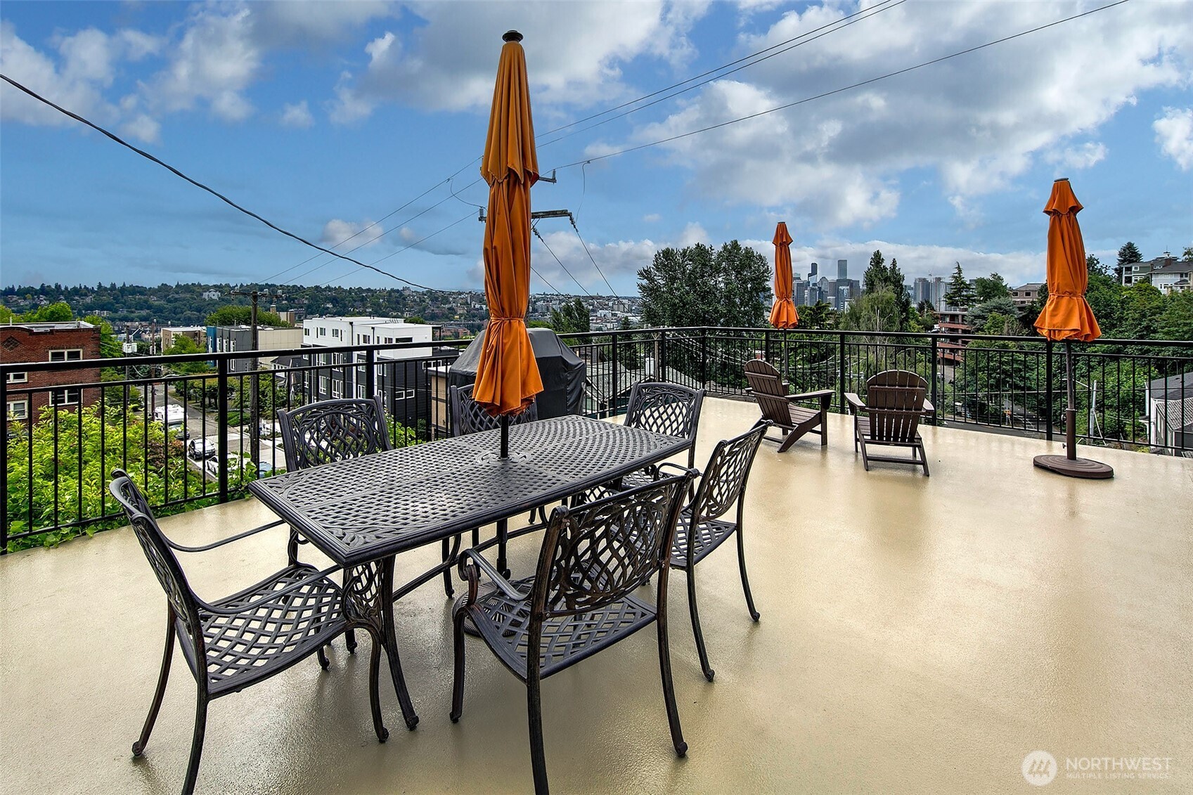 1902 Bigelow Avenue N Unit: 301