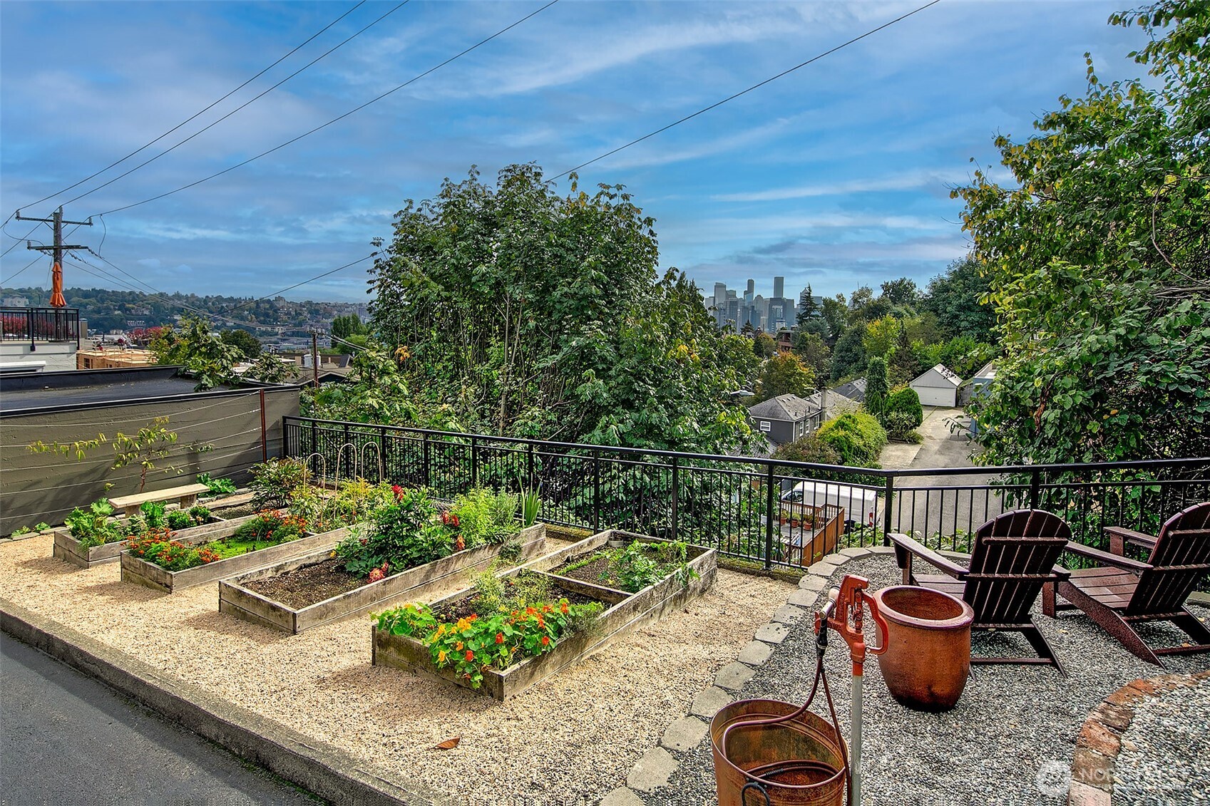 1902 Bigelow Avenue N Unit: 301