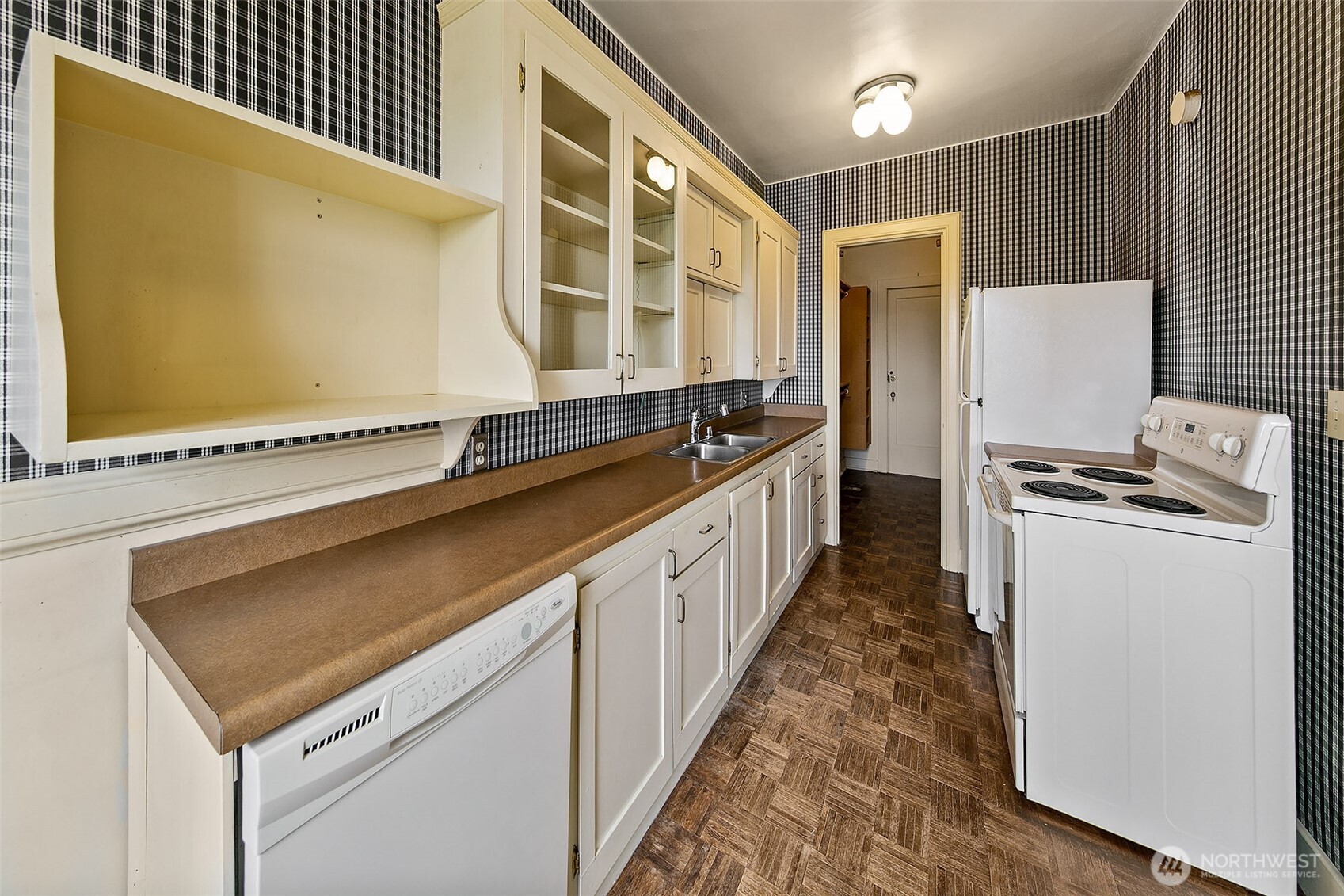 1902 Bigelow Avenue N Unit: 301