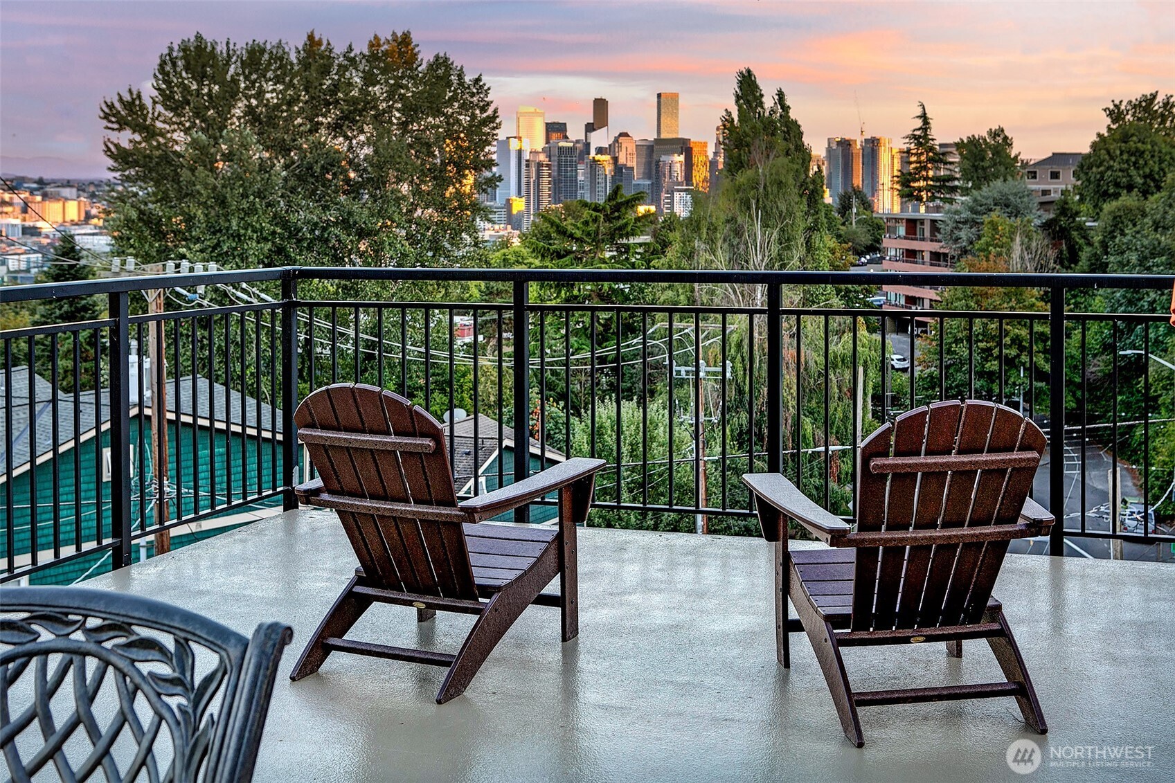 1902 Bigelow Avenue N Unit: 301