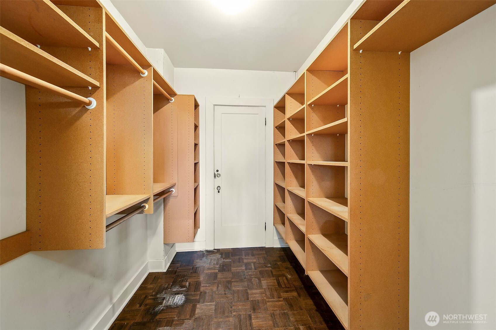 1902 Bigelow Avenue N Unit: 301