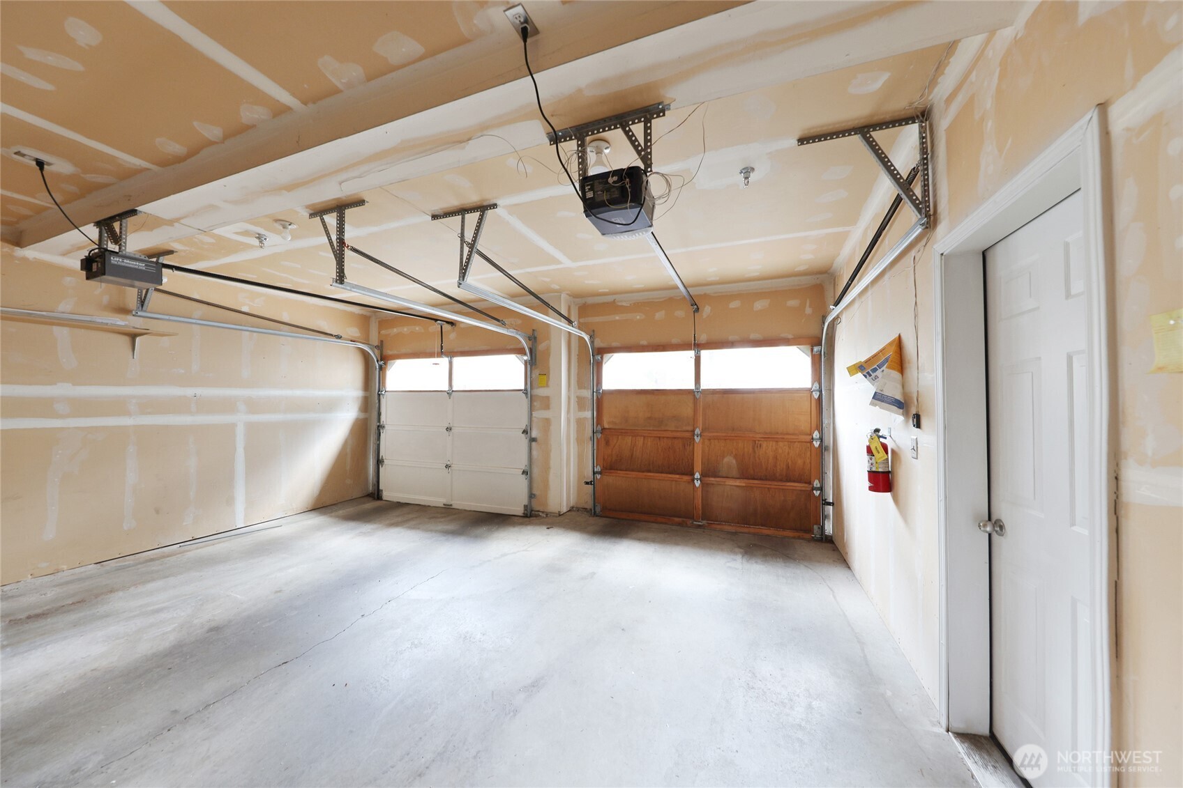 16219 Northup Way Unit: C-204