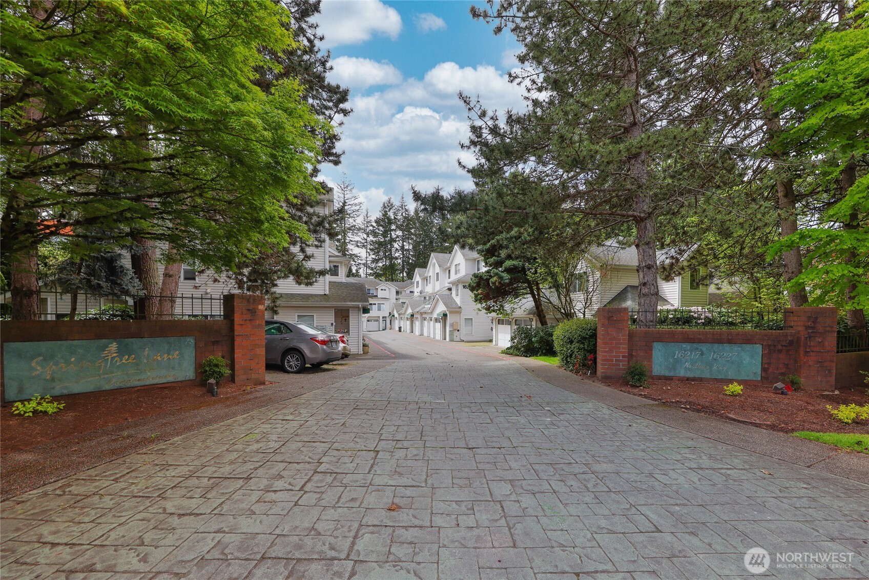 16219 Northup Way Unit: C-204