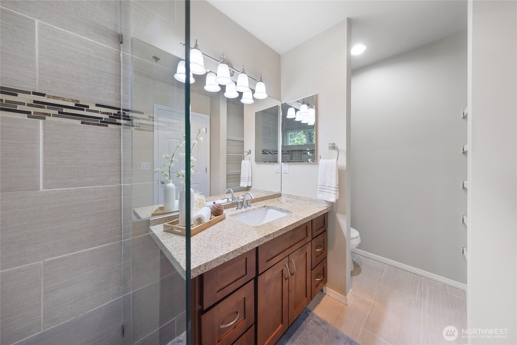 16219 Northup Way Unit: C-204