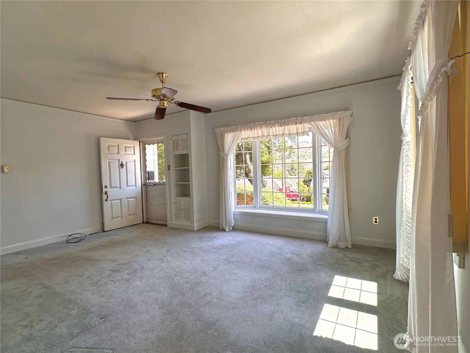 304 Columbia Avenue