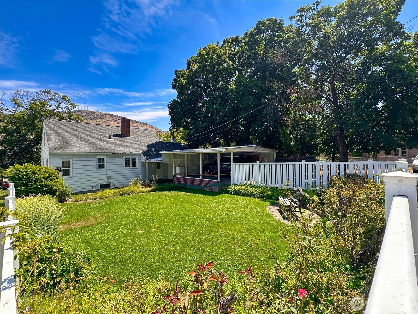 304 Columbia Avenue