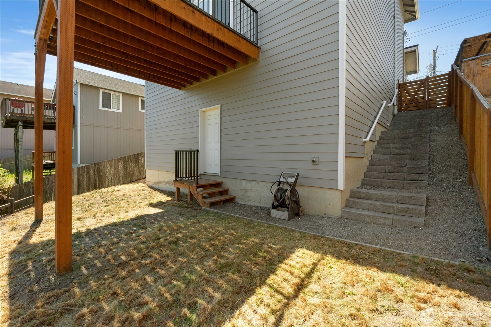 3413 E Grandview Avenue