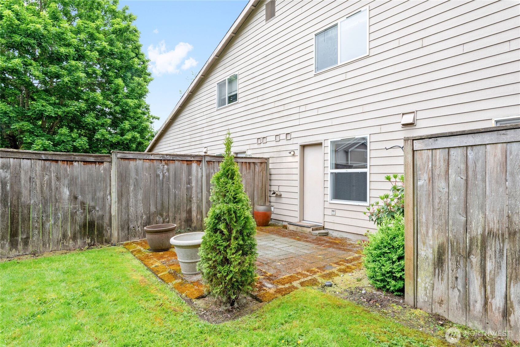 9817 132nd Street Ct E Unit: B