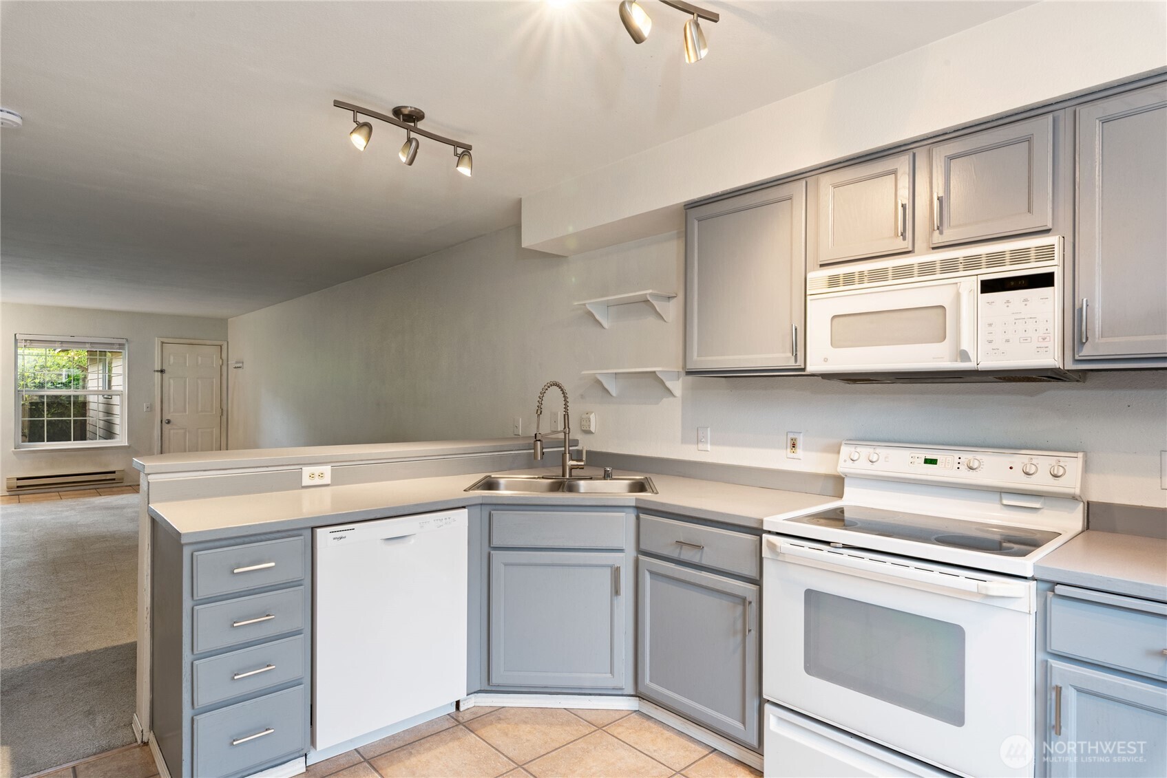 9817 132nd Street Ct E Unit: B