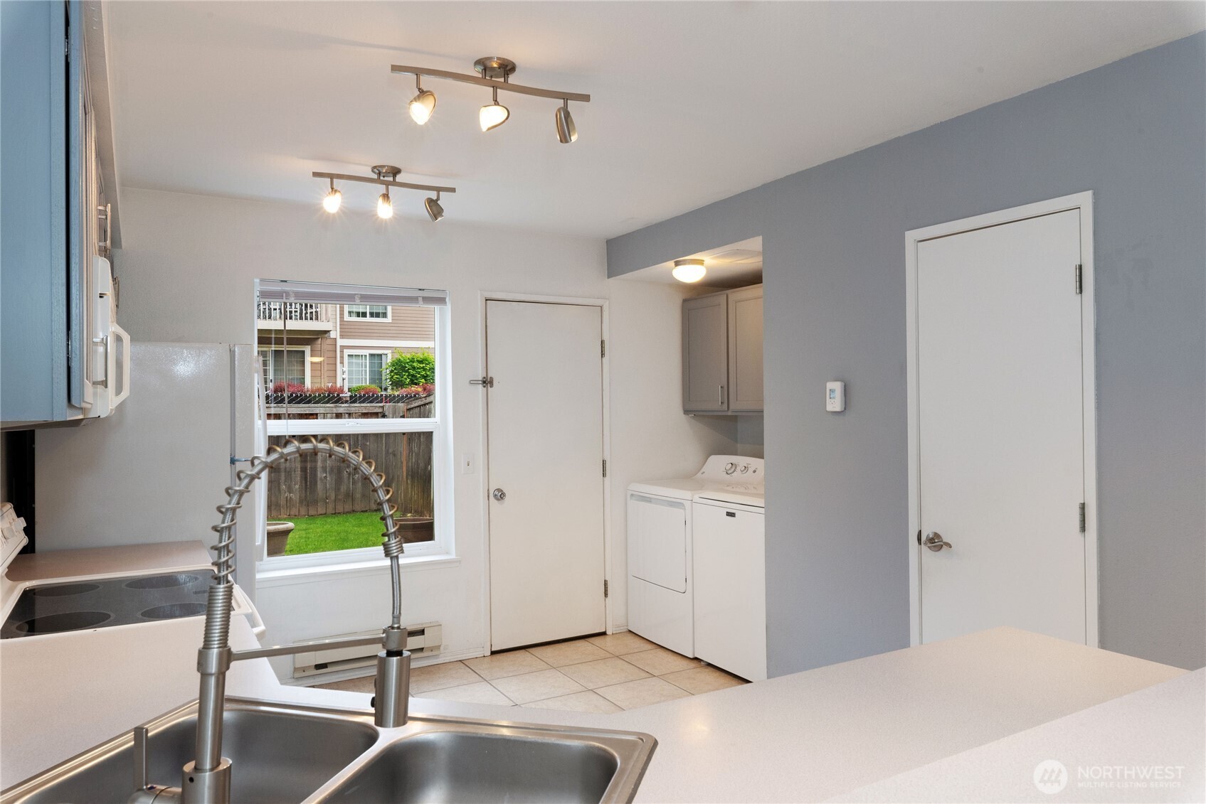 9817 132nd Street Ct E Unit: B