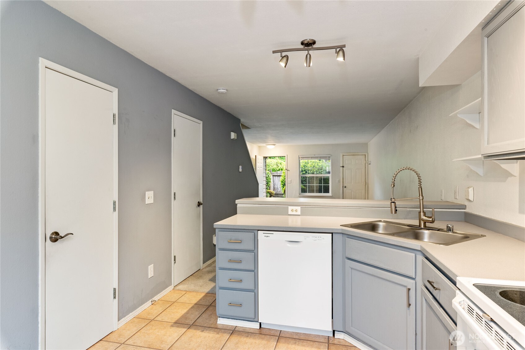 9817 132nd Street Ct E Unit: B