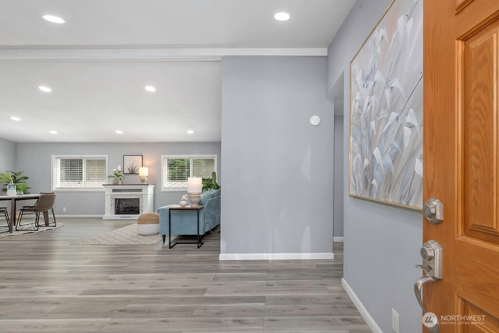 16205 63rd Avenue Ct E Unit: 207
