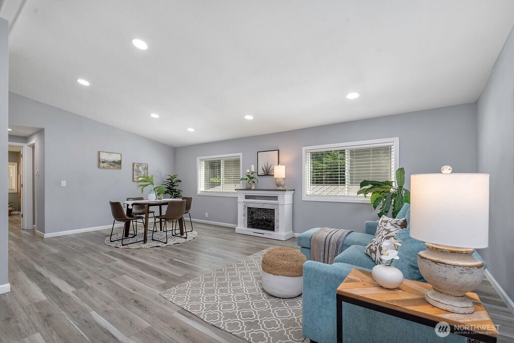 16205 63rd Avenue Ct E Unit: 207