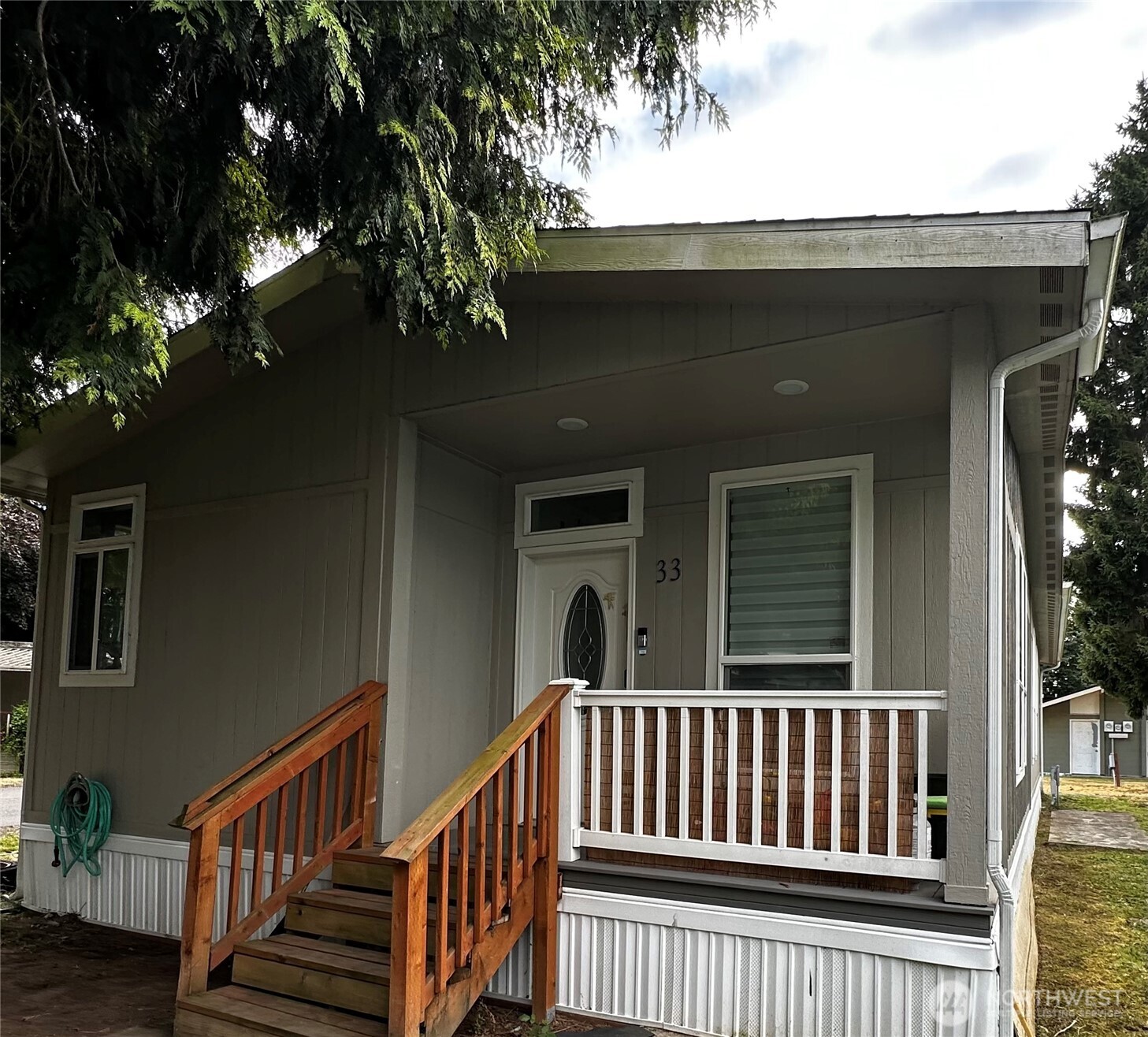 1720 Maple Lane Unit: 33