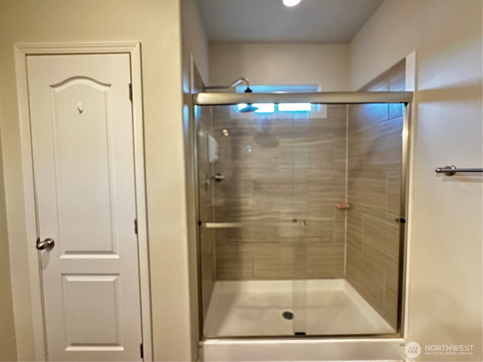 1720 Maple Lane Unit: 33