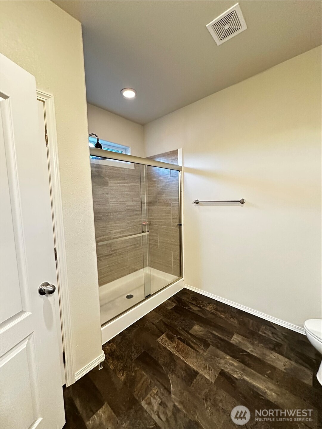 1720 Maple Lane Unit: 33