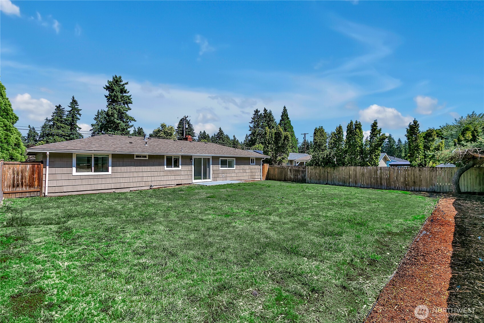 2015 Dogwood Drive SE