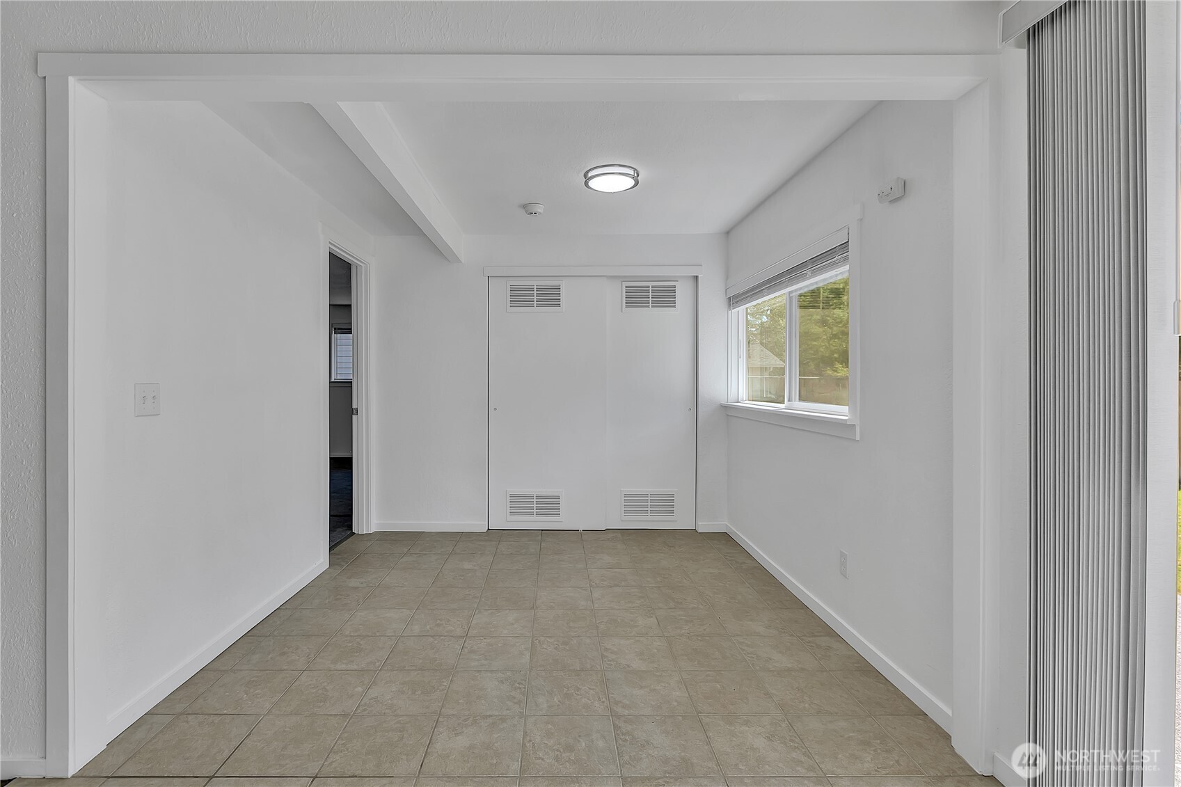 2015 Dogwood Drive SE