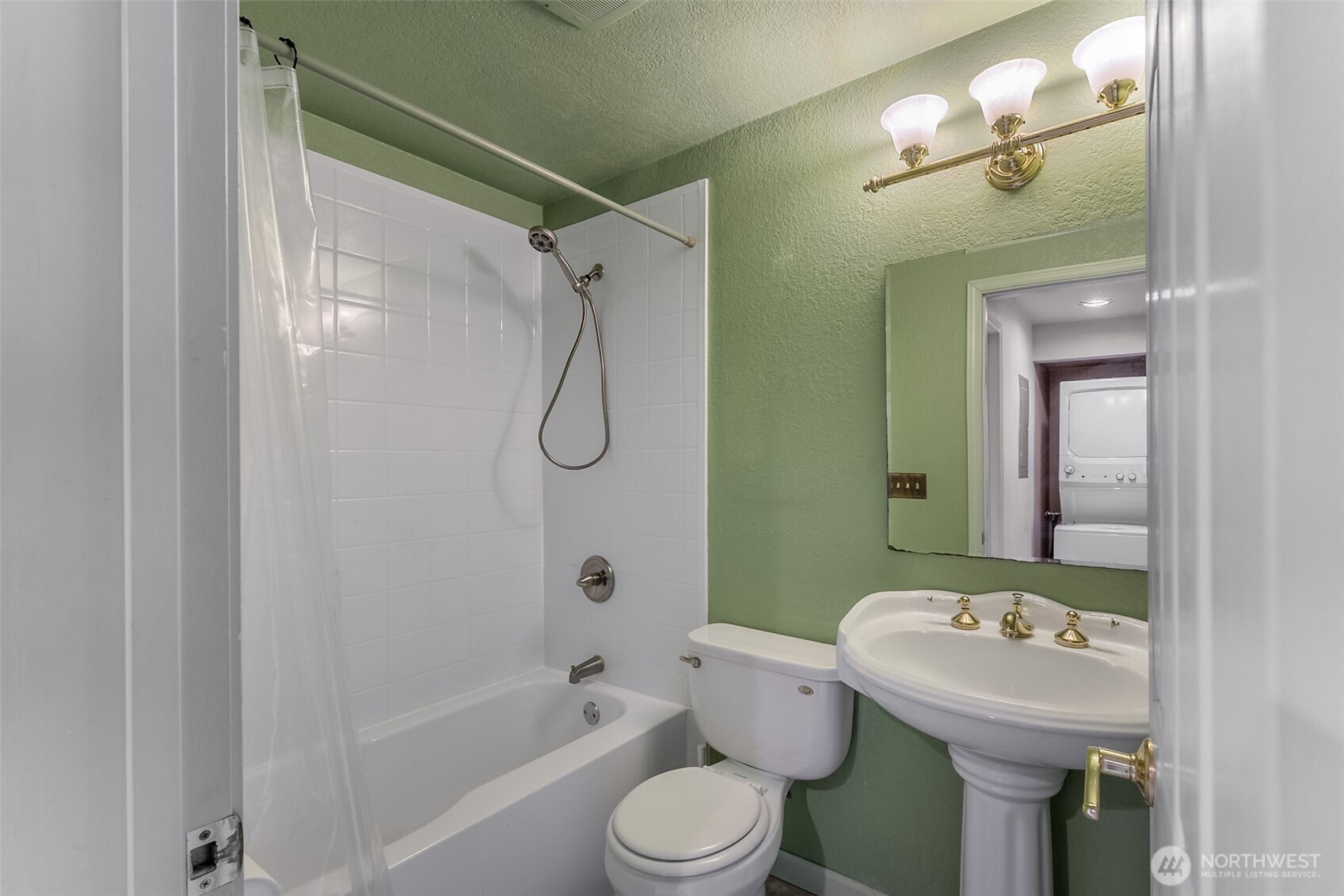 4820 200th Street SW Unit: B104