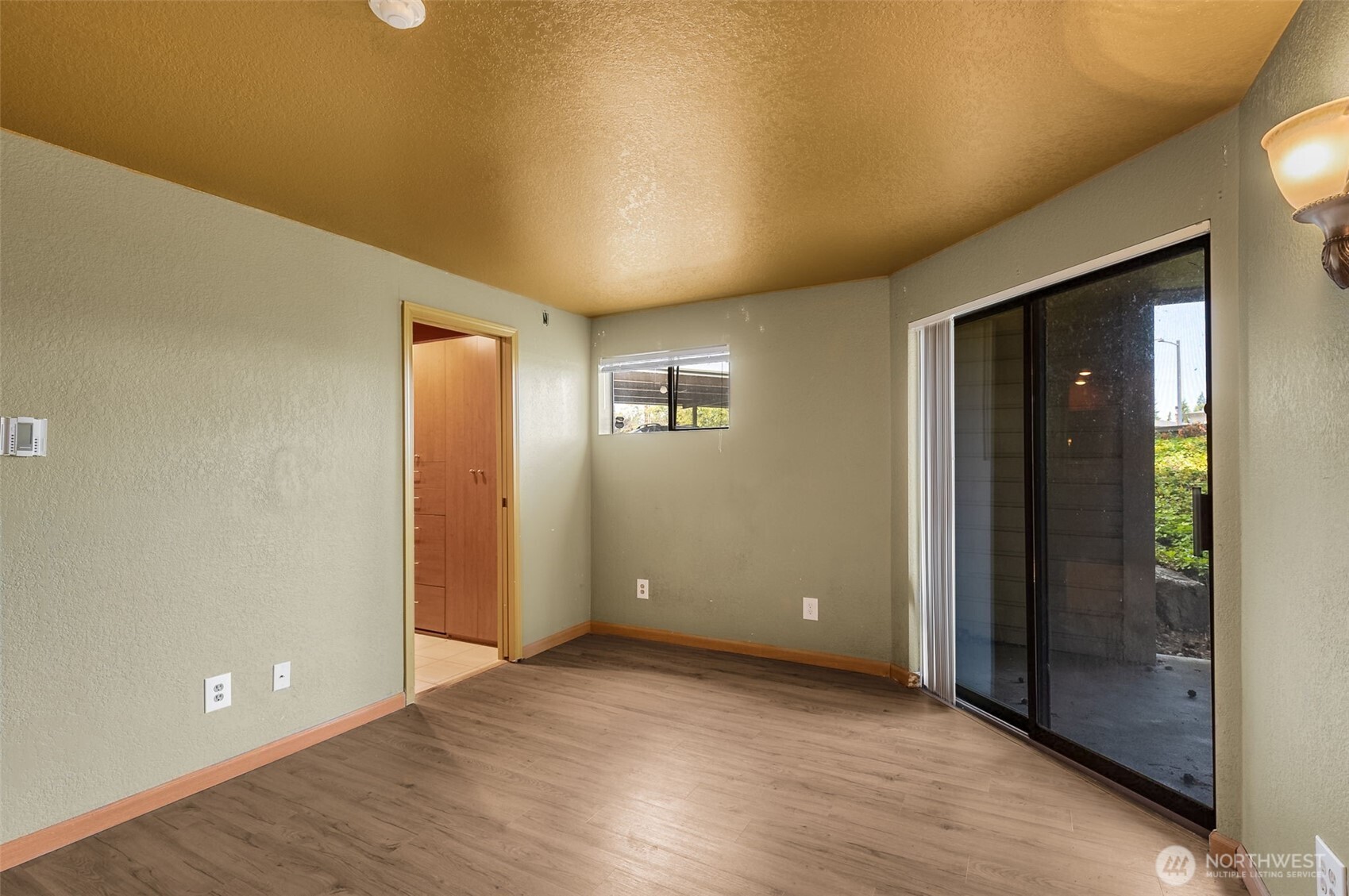 4820 200th Street SW Unit: B104