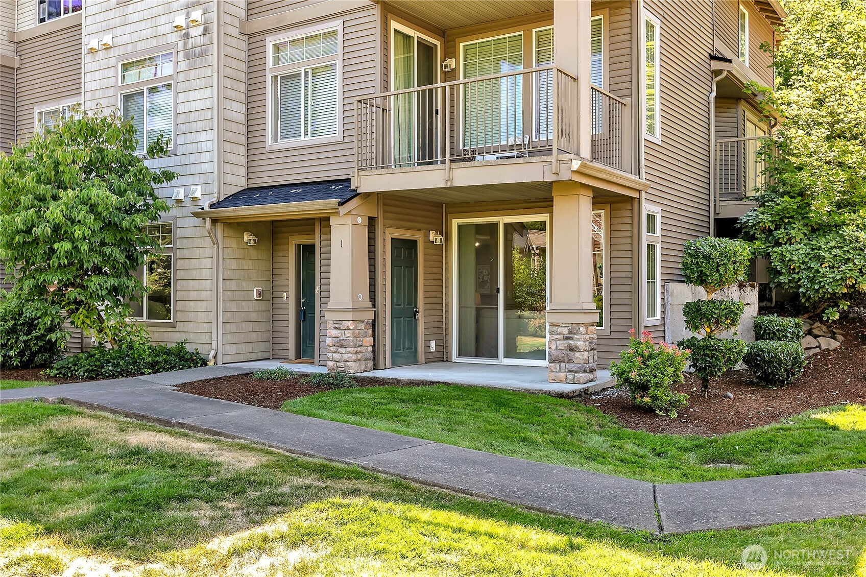 15325 SE 155th Place Unit: L-1