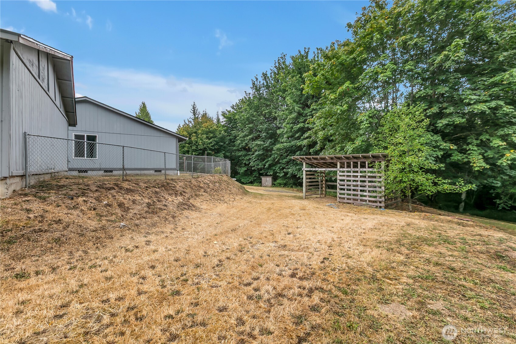 4450 E Agate Road