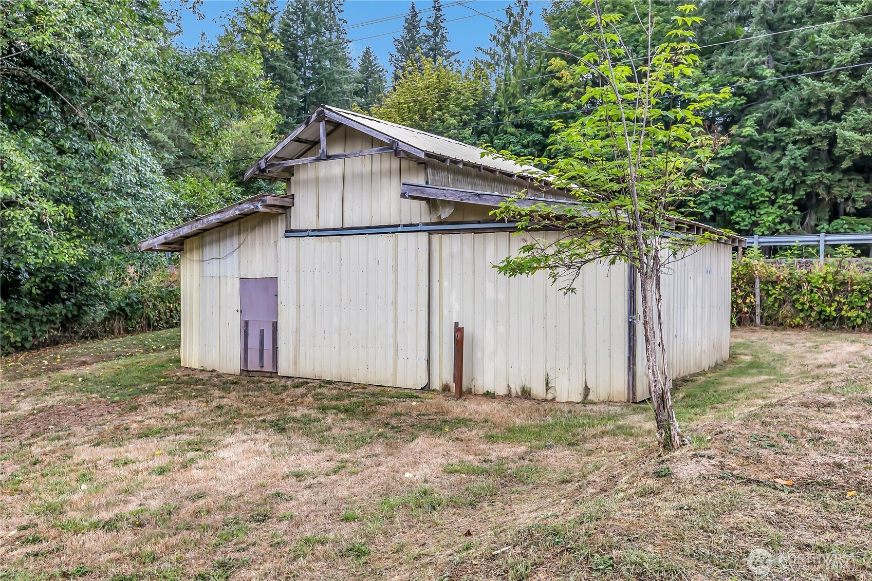 4450 E Agate Road