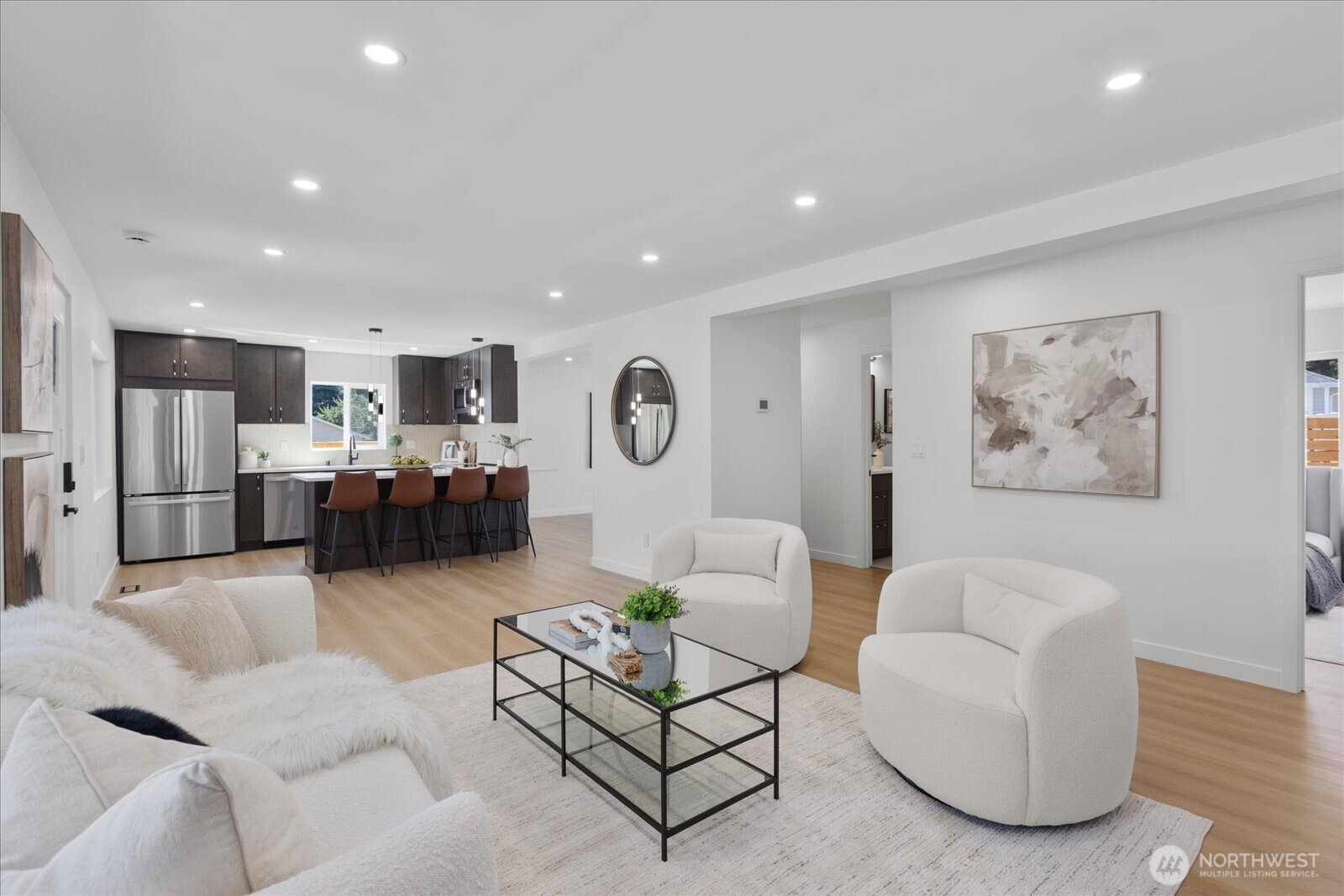 4663 S 166th ST