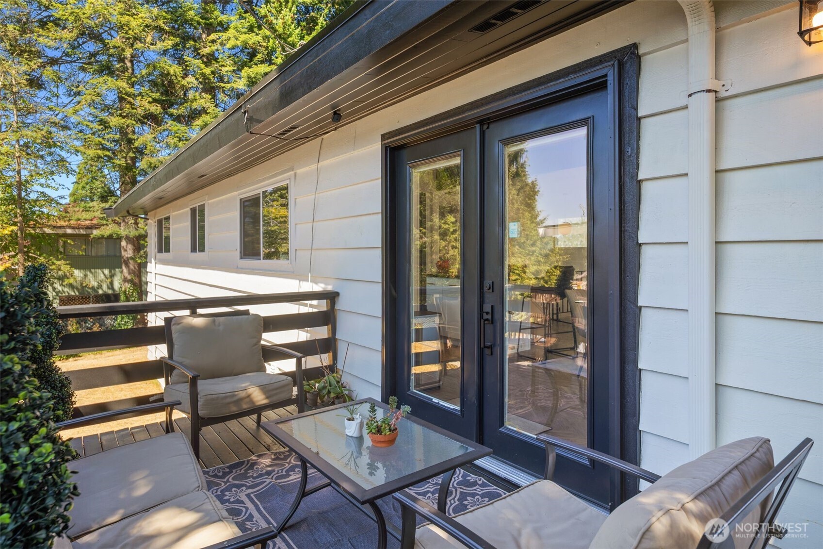 422 S 168th Street