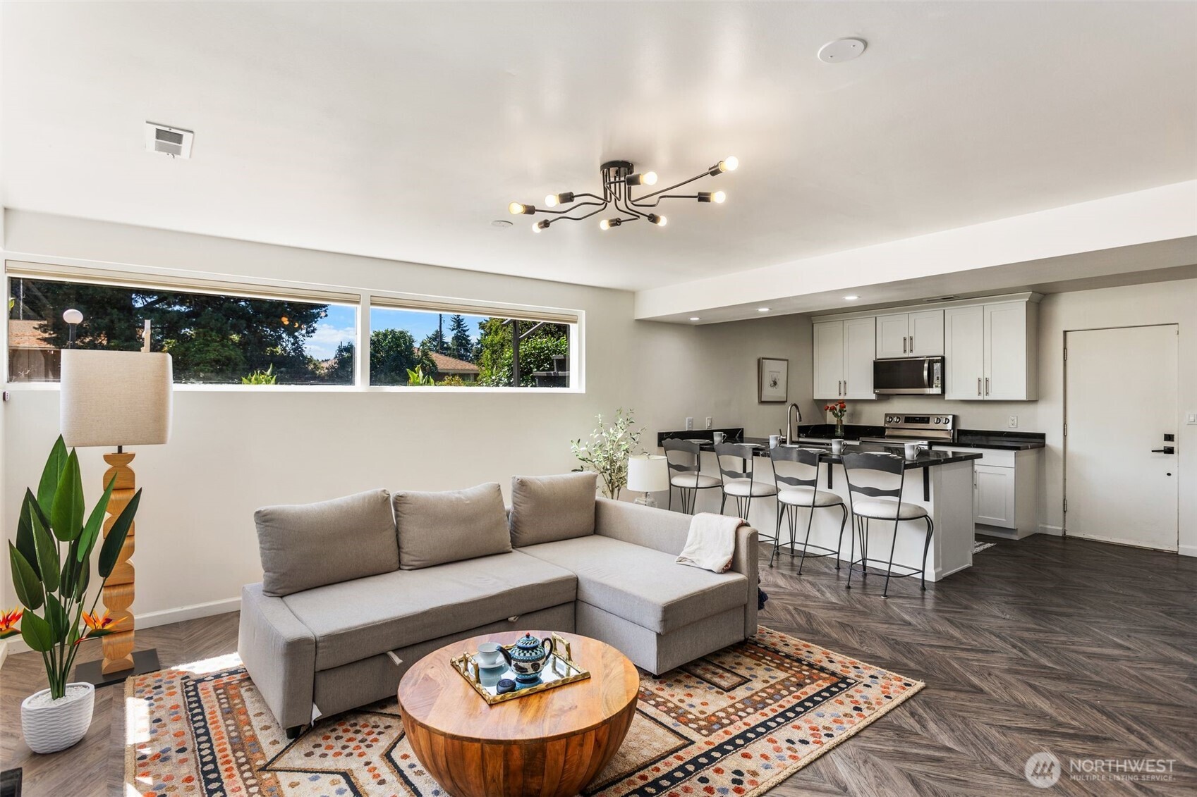 422 S 168th Street