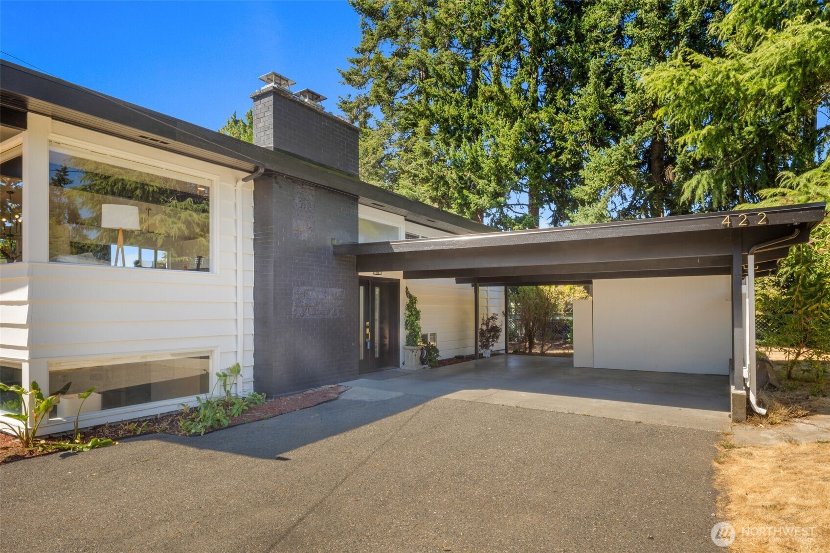 422 S 168th Street