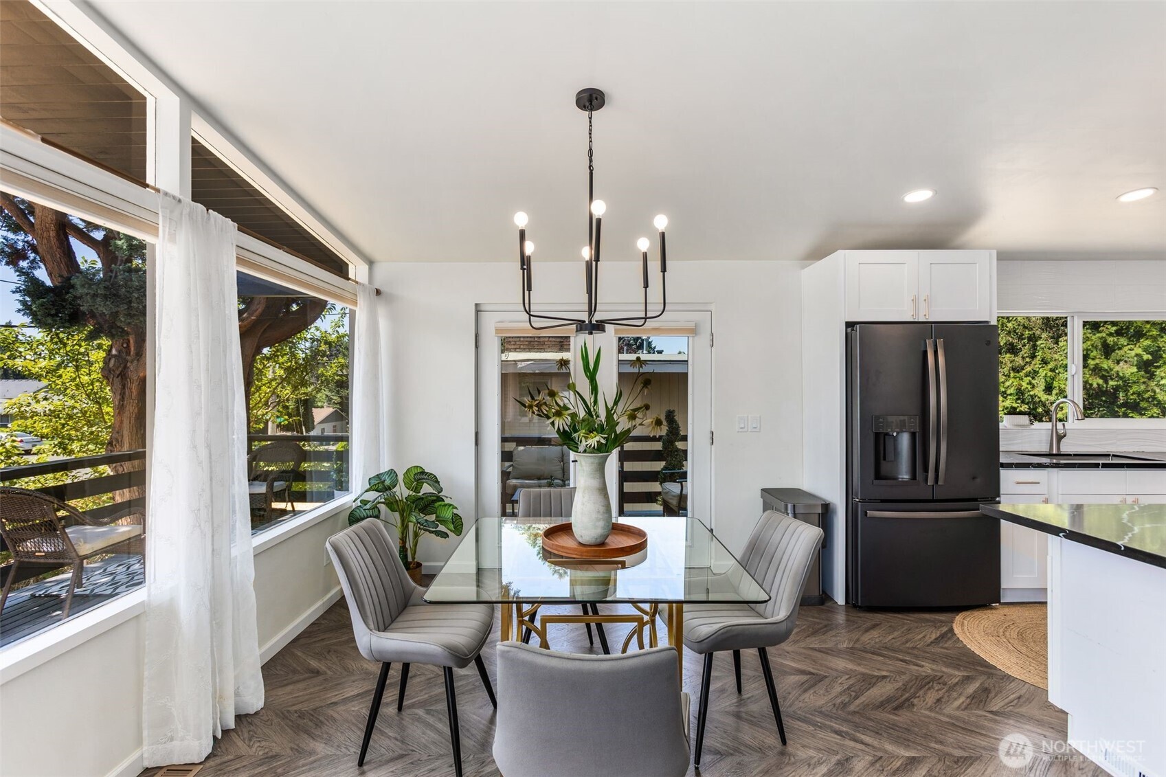 422 S 168th Street