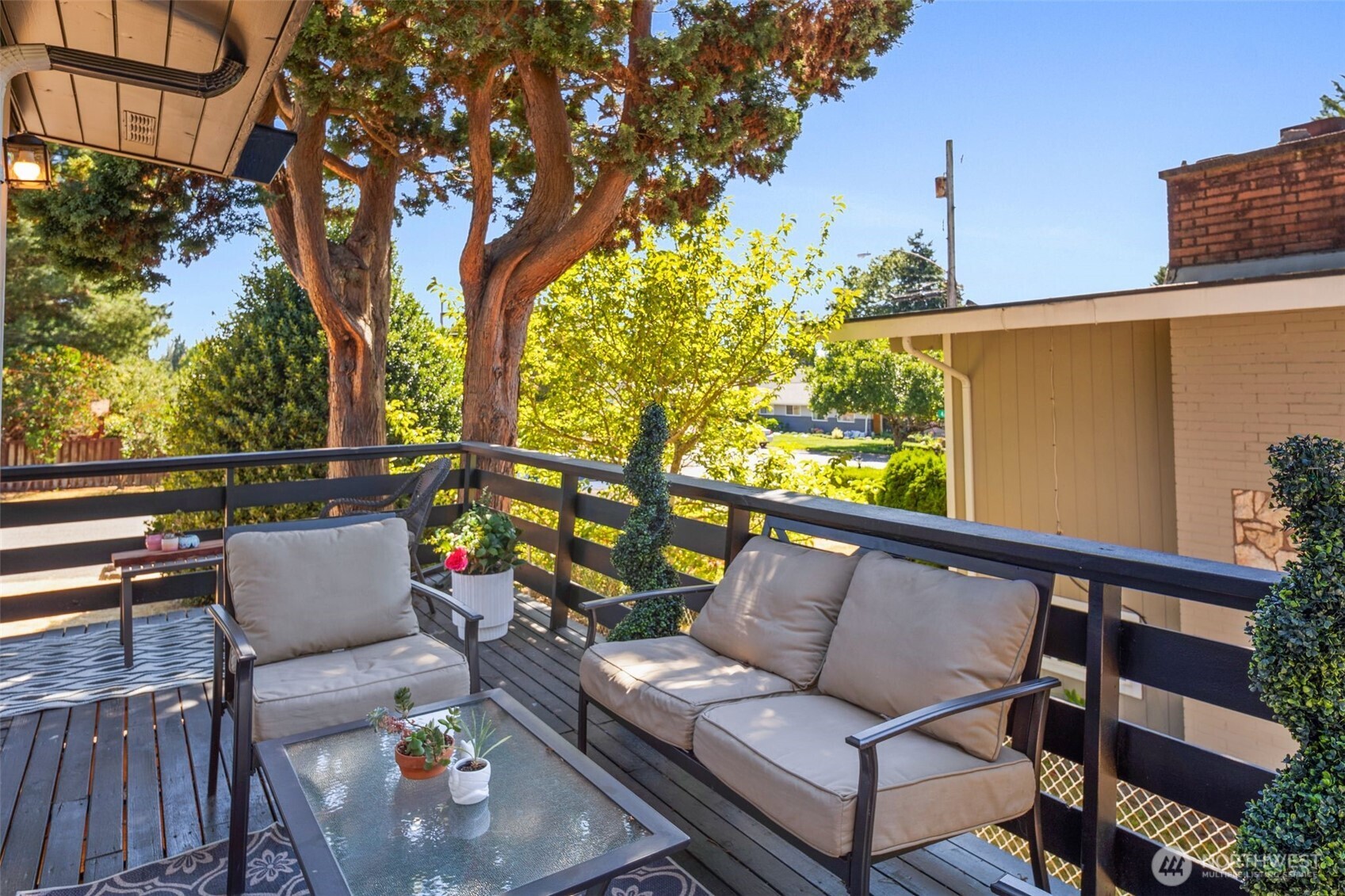 422 S 168th Street