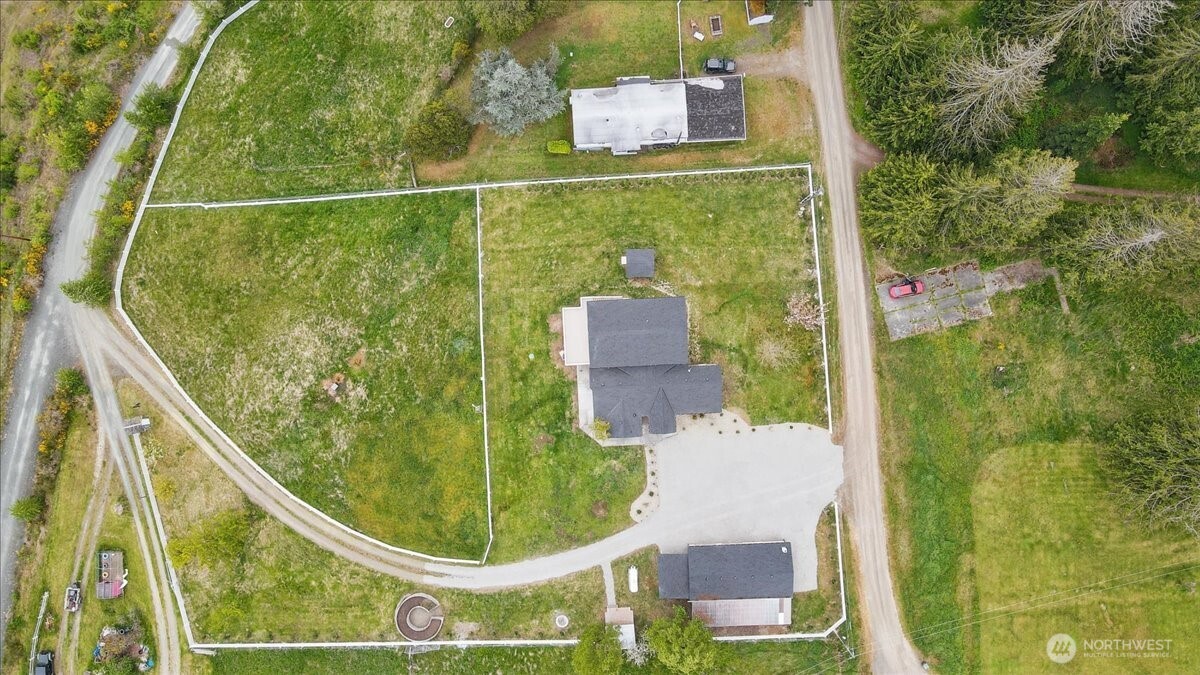 150 Cliff Robinson Lane