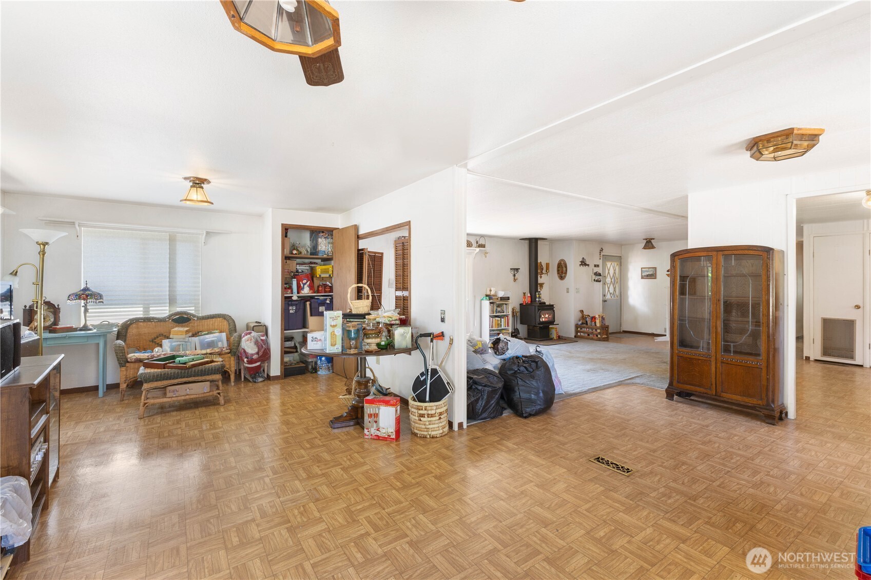 6102 257th Street E