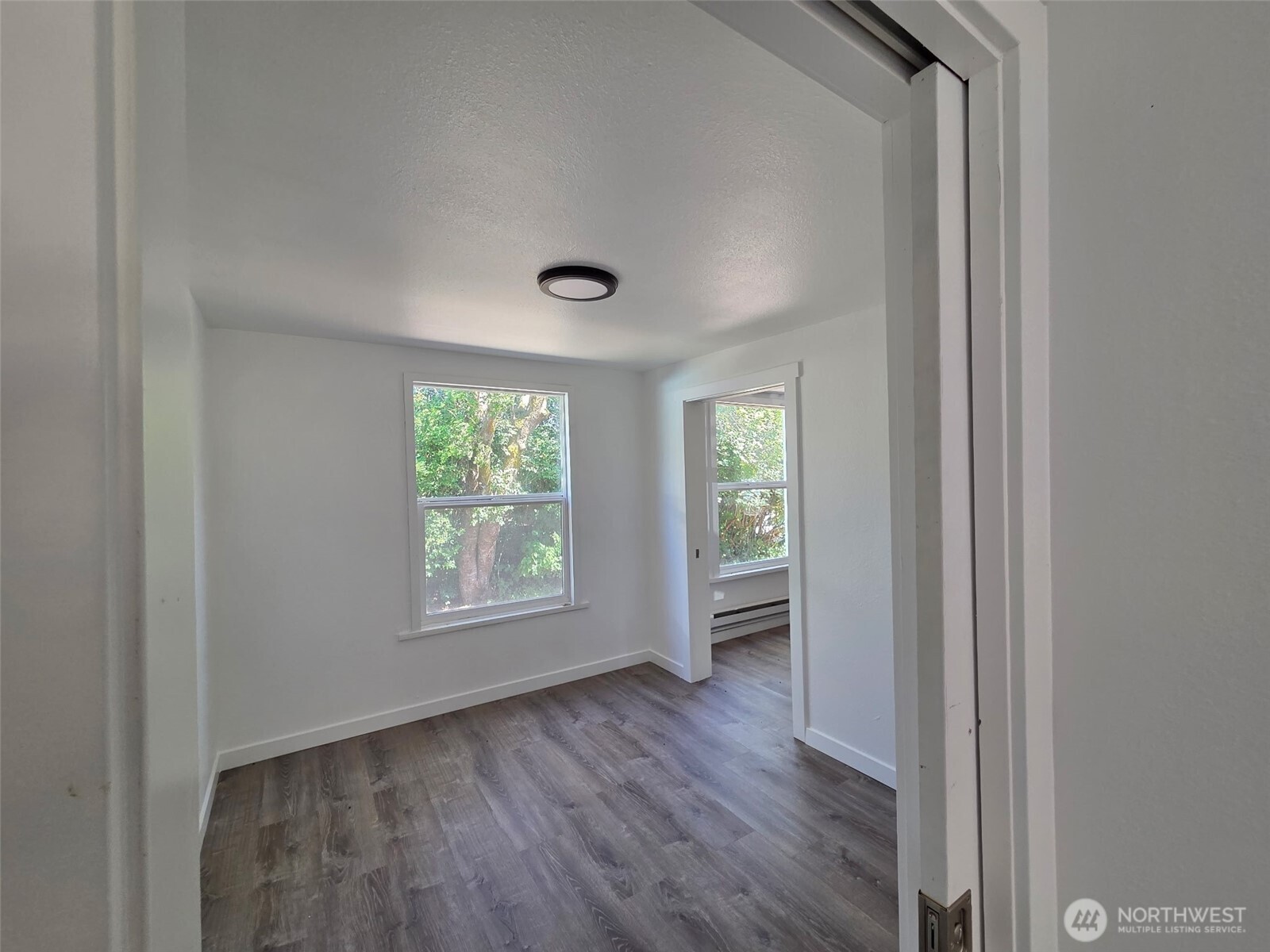 405 S 1st Street