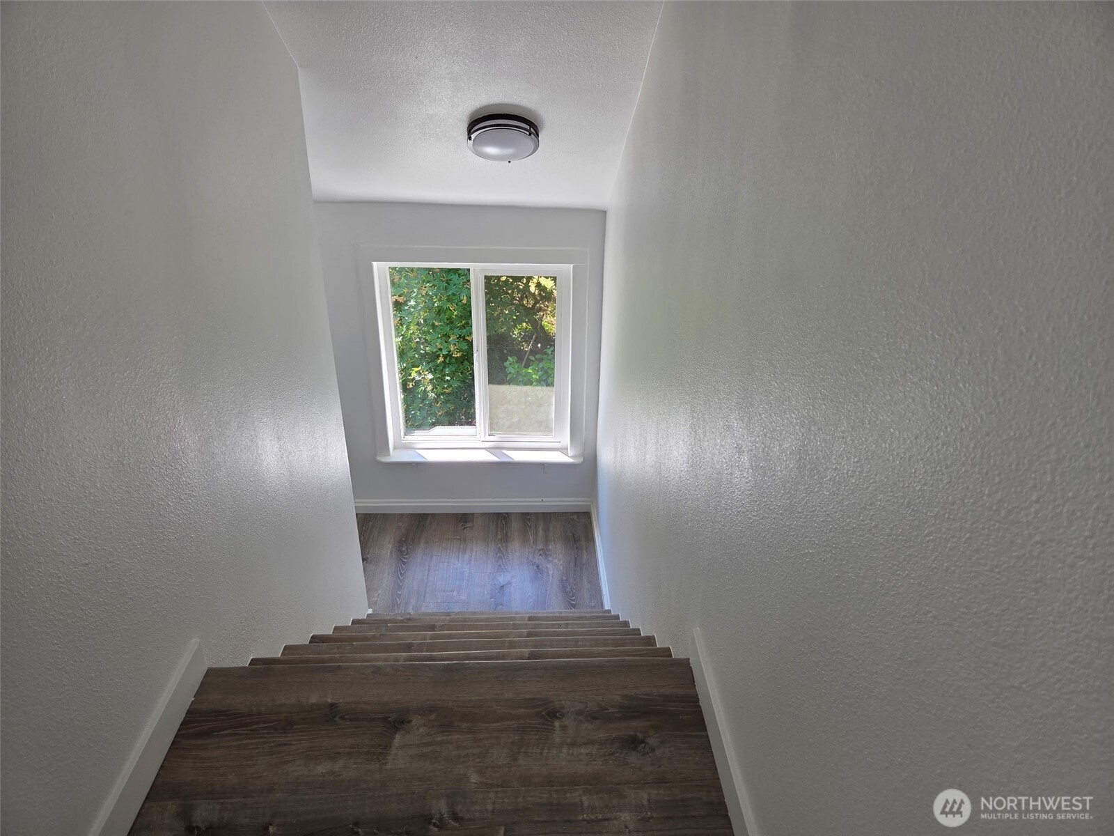 405 S 1st Street