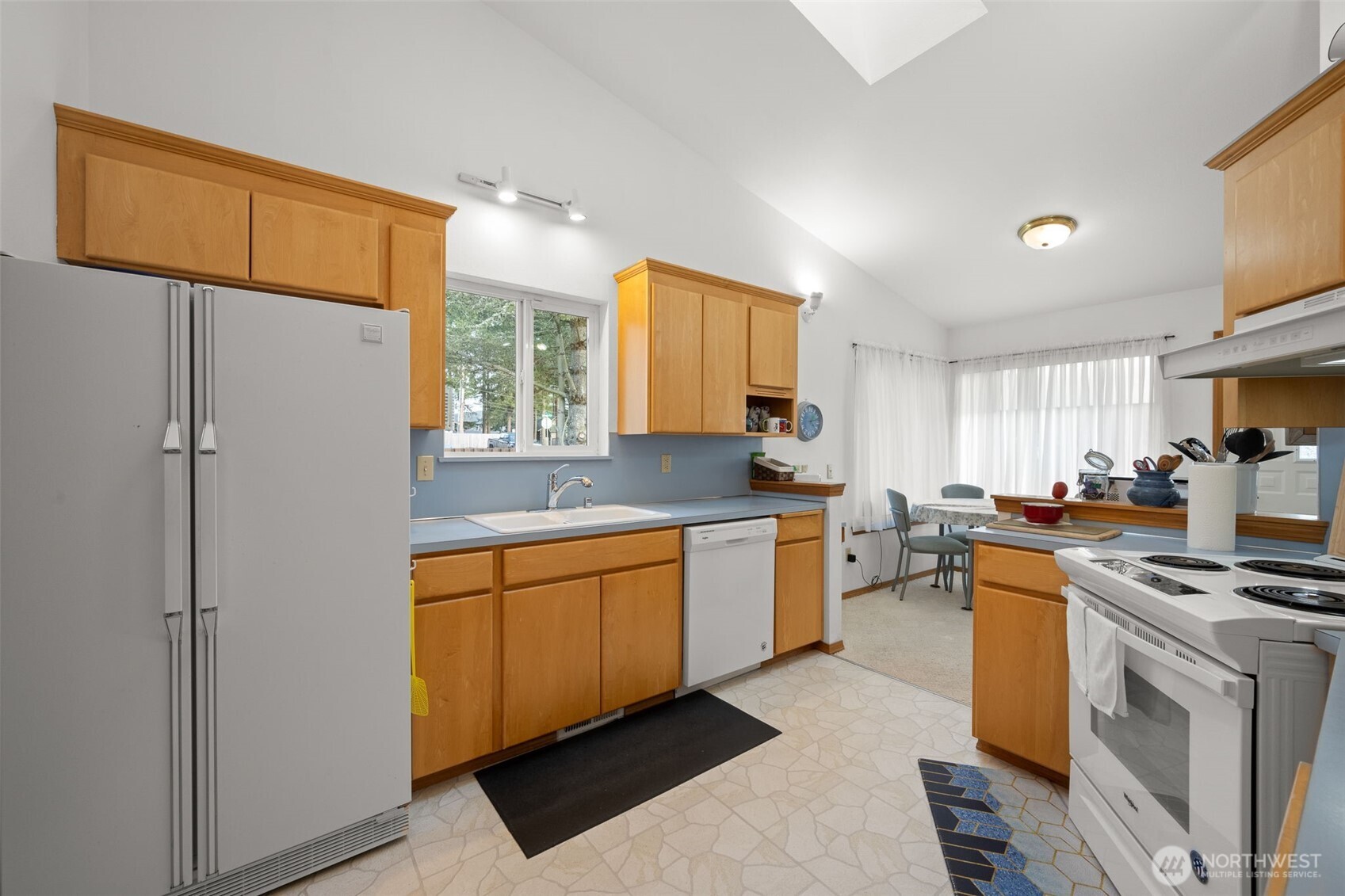 601 Williams Court W