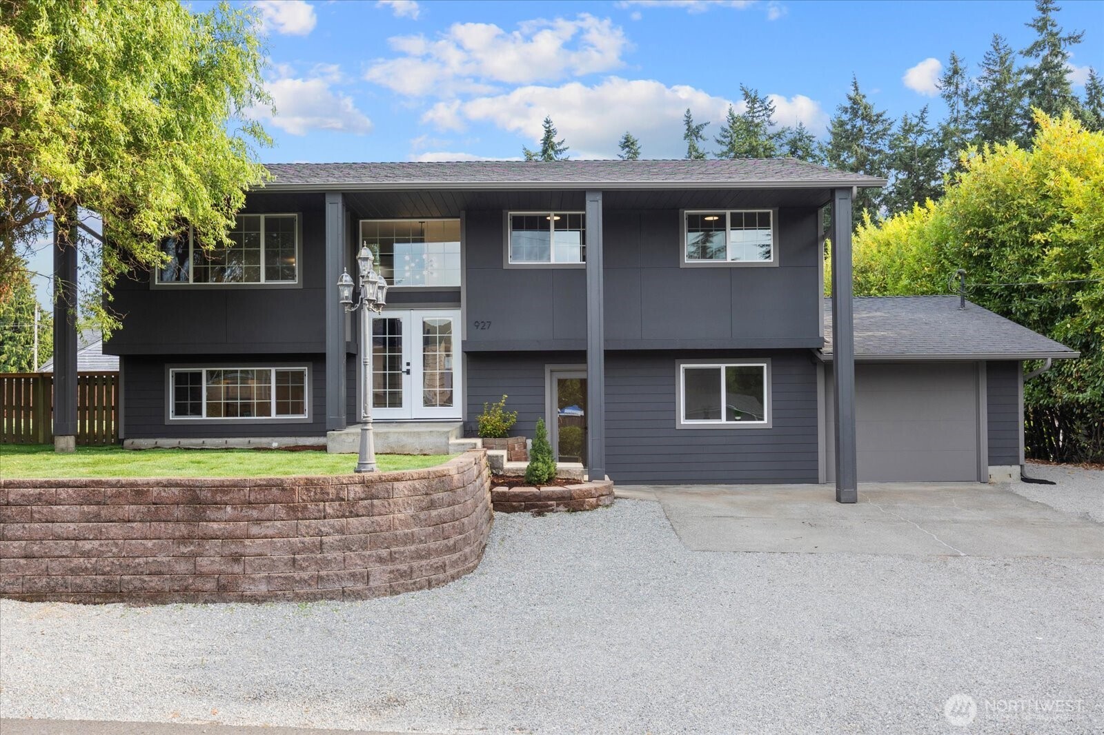 927 S 304th Street